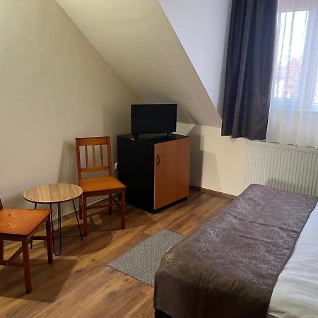 Pensiunea Diana Hotel Făgăraş Екстериор снимка